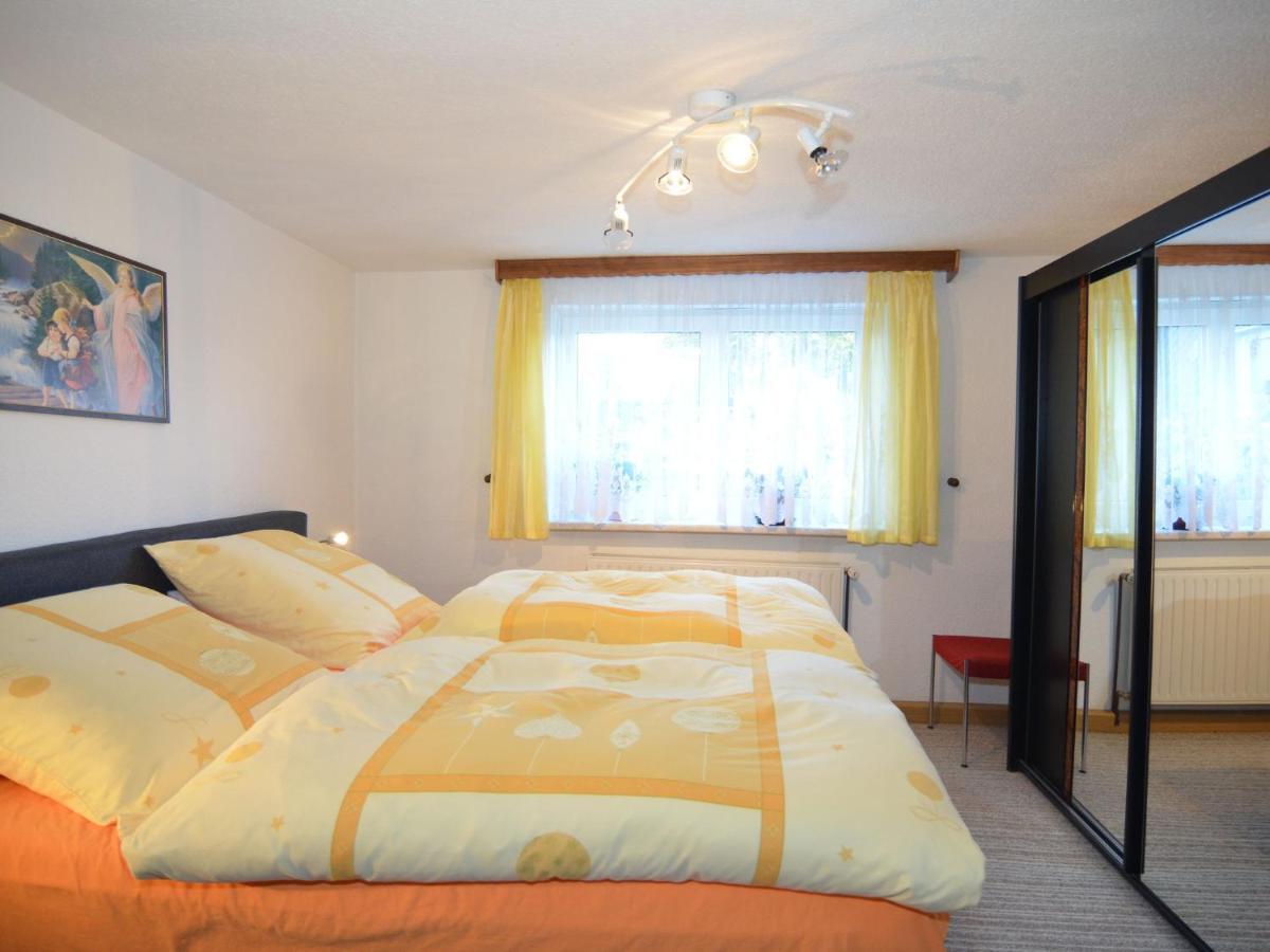 Holiday Home With Garden 노이슈타트암렌스타이그 외부 사진